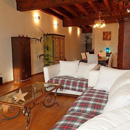 New Charme & Luxury - Sosa Residence In The Heart Of أوديني المظهر الخارجي الصورة